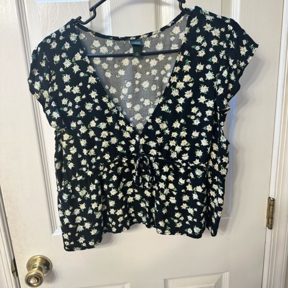 Wild Fable Blue Tie Front Ruffled Cap Sleeve Blouse